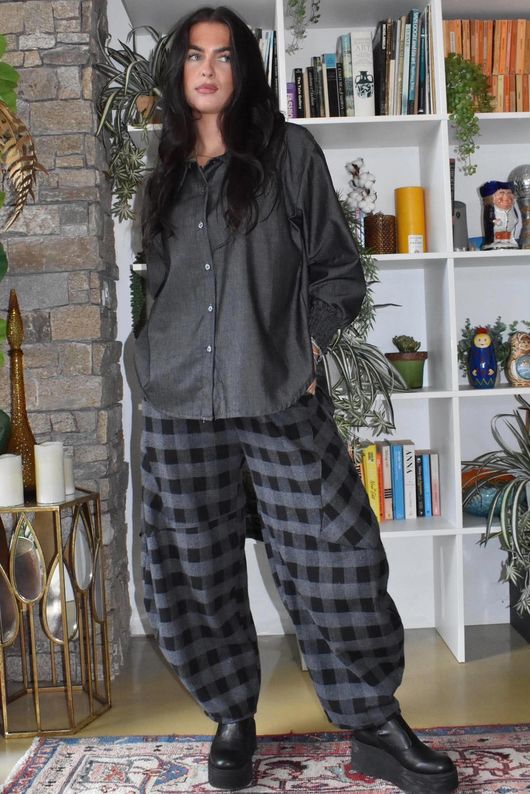 Nora Brushed Cotton Gingham Classic Barrel Pant Black